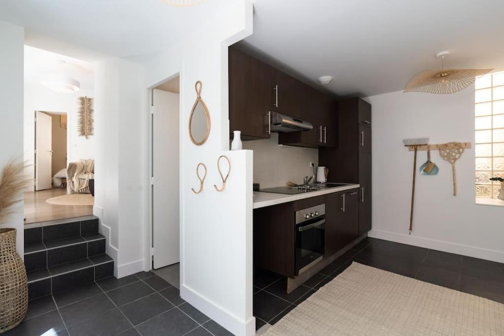 Superbe Appartement En Rdc Proche Marche Central La Rochelle  Eksteriør billede